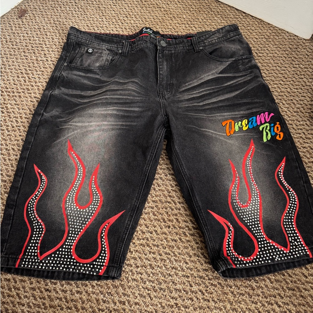 Switch Remarkable W:42 Jean shorts. Brand new with tag.